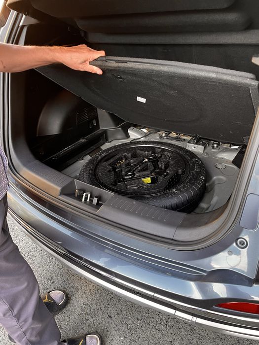 Продам кроссовер Cherri Tigo 4