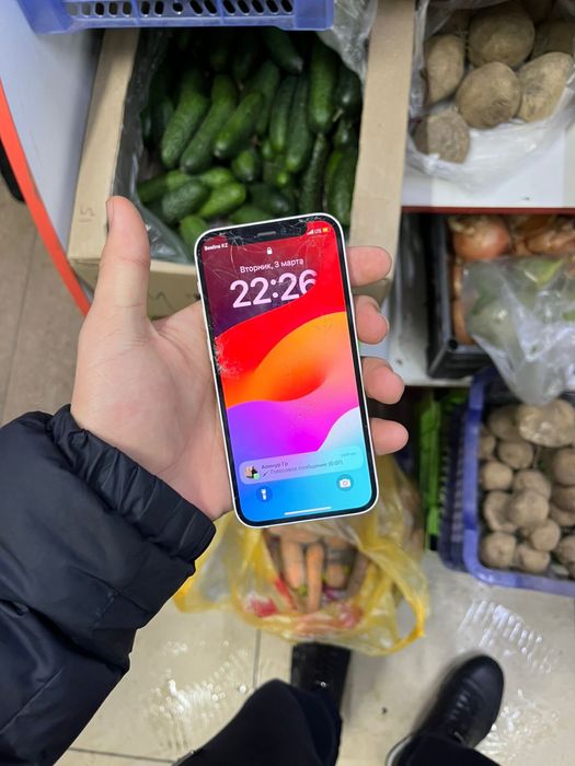 Продам айфон 12 мири