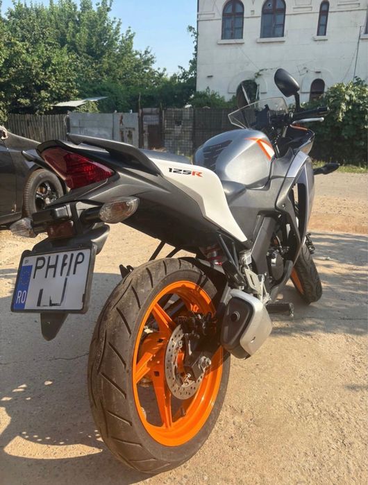 Honda CBR125R 2012
