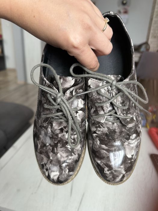 Дамски обувки 37