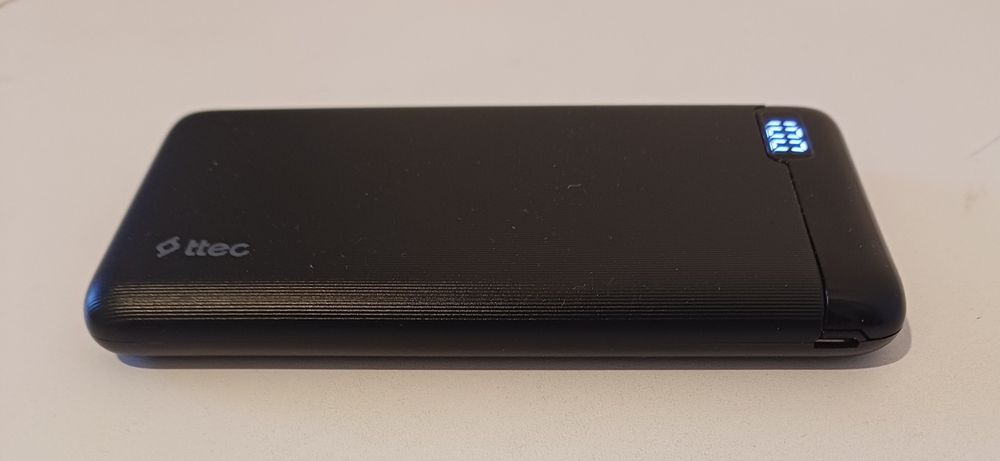 Преносима (външна) батерия