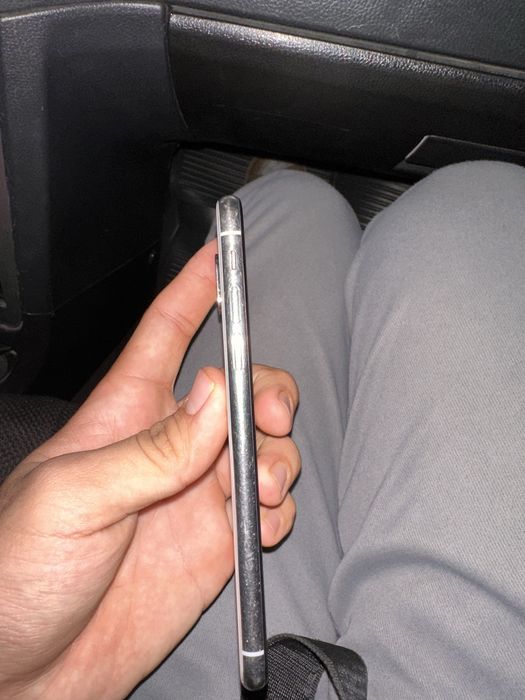 Iphone xs kafolati bilan