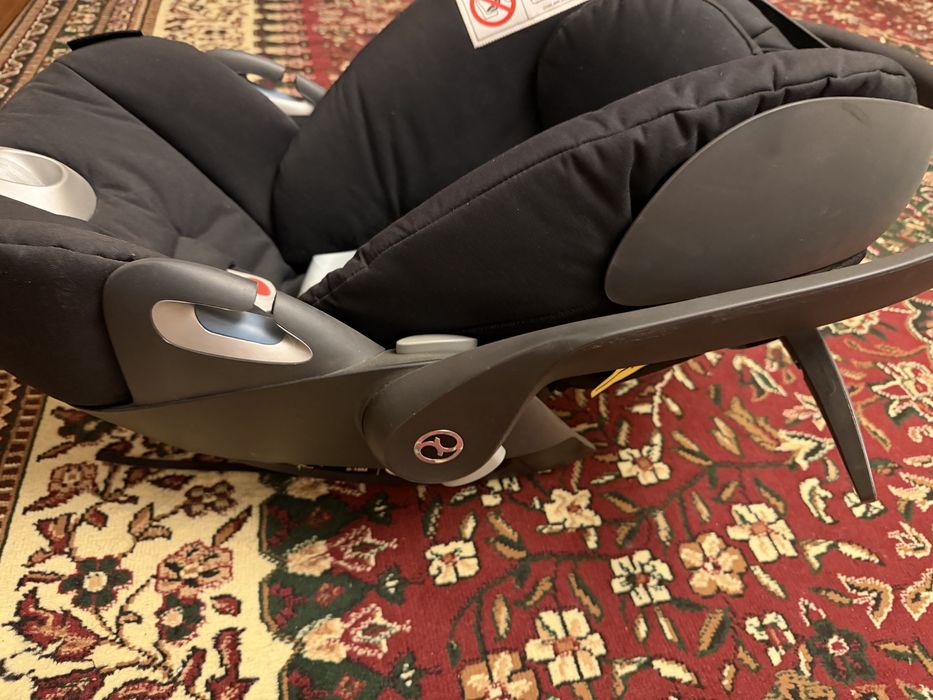 детское кресло 0-18