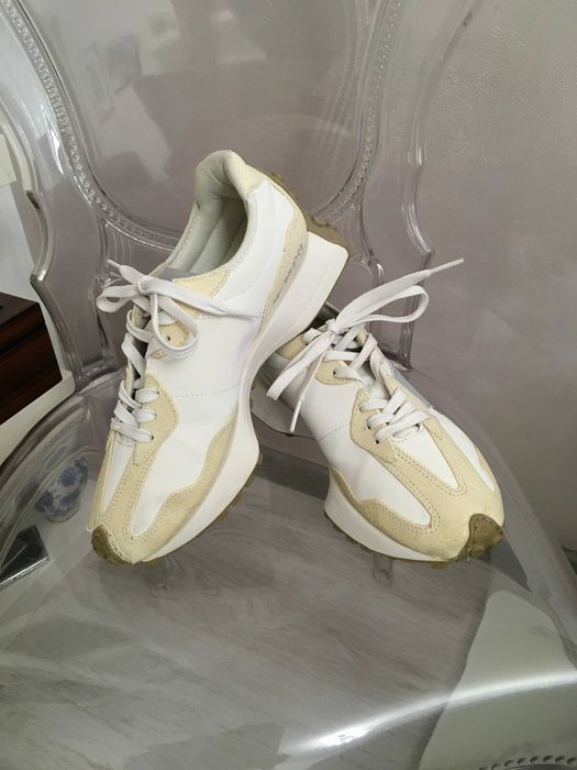 Маратонки New Balance 327 размер EU40