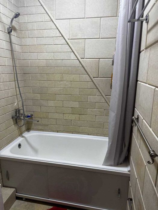 Продается 2/3/4 Куйлюк массив-2 (R) 50 кв2