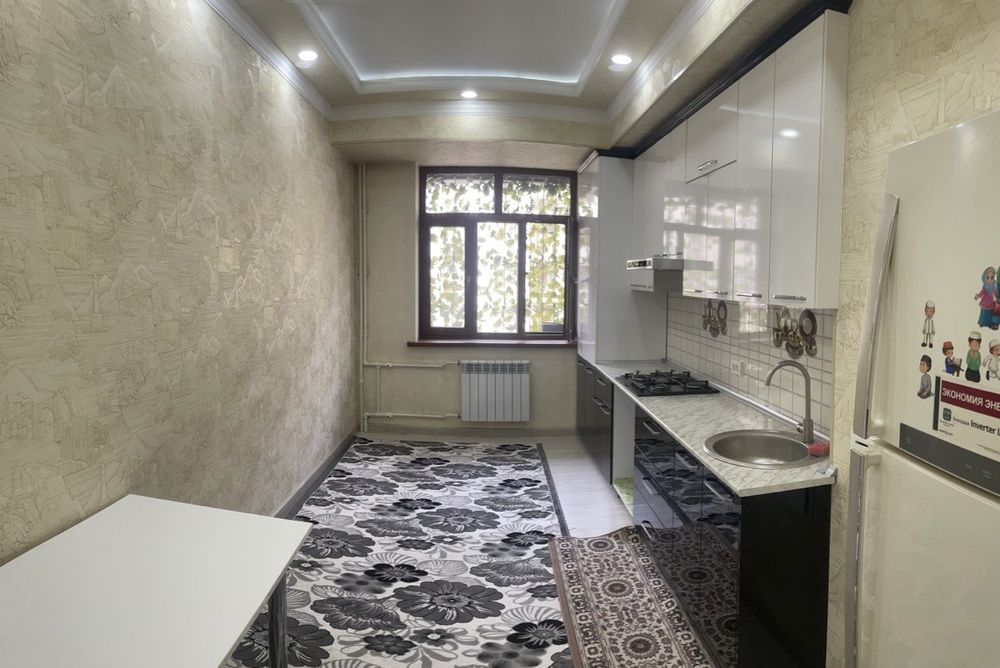 Arenda kvartira Sagbon Baurum 2 xona 80 kvadrat xamma sharoiti bor