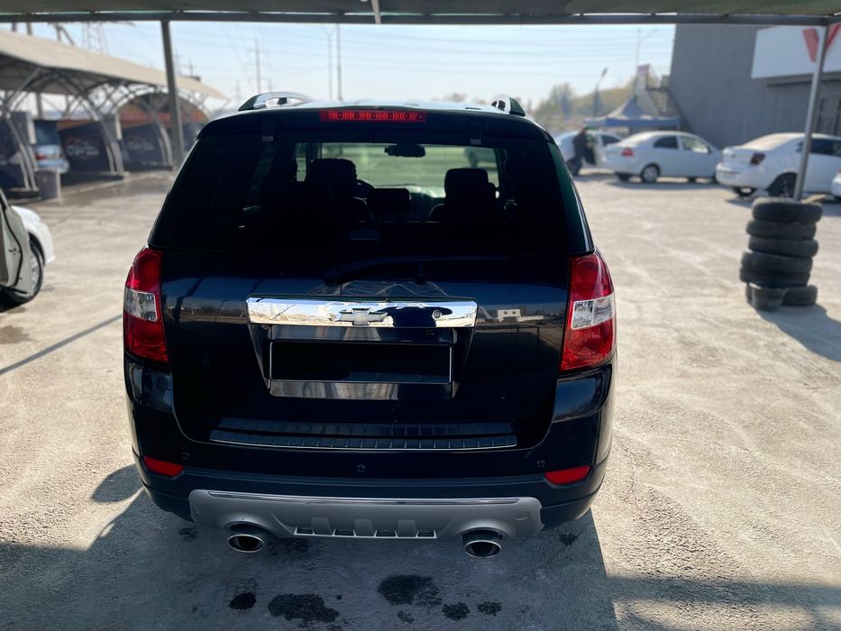 Каптива сотилади 2011 йил холати яхши краска тоза метан-бензин.