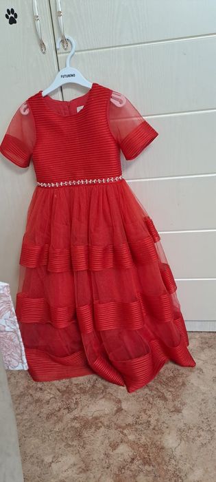 Куртка для девочек .Платье нарядное