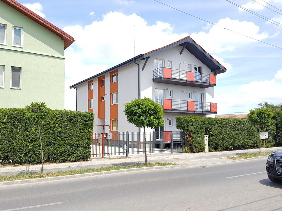 Proprietar, locuinta etaj 1 in cladire noua CU PARCARE IN CURTE