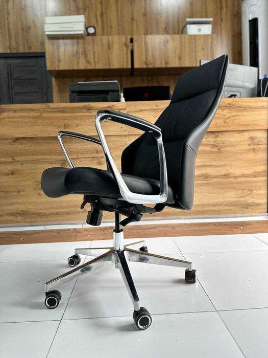 Кресло для офиса и дома -  Sadde