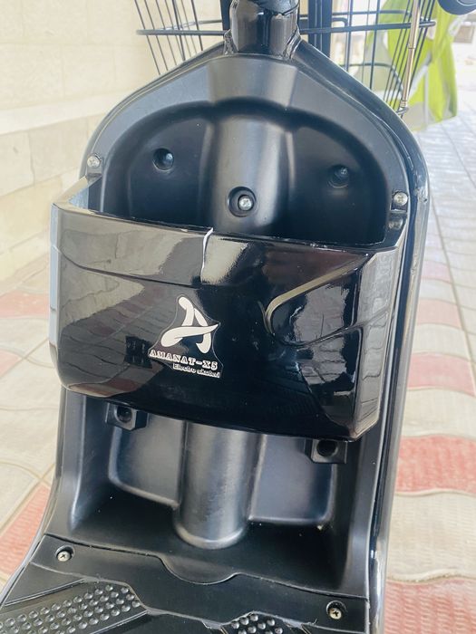 Скутер Amanat x5