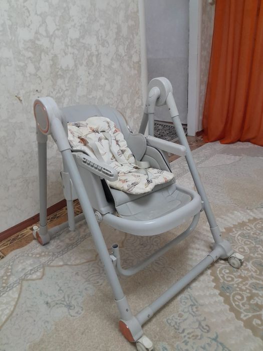 Продам детский стульчик для кормления