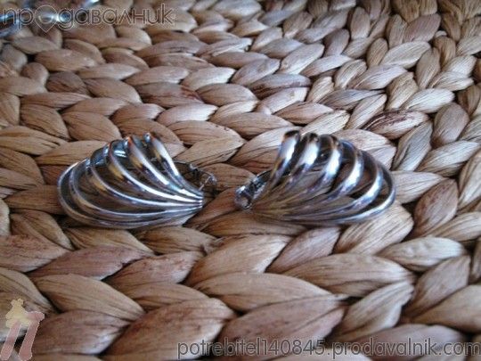 НАМАЛЕНИ! Оригинални обици на Pierre Lang. Уникален модел