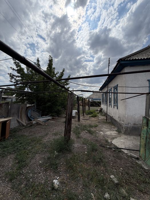 Продаётся дом с удачным расположением!