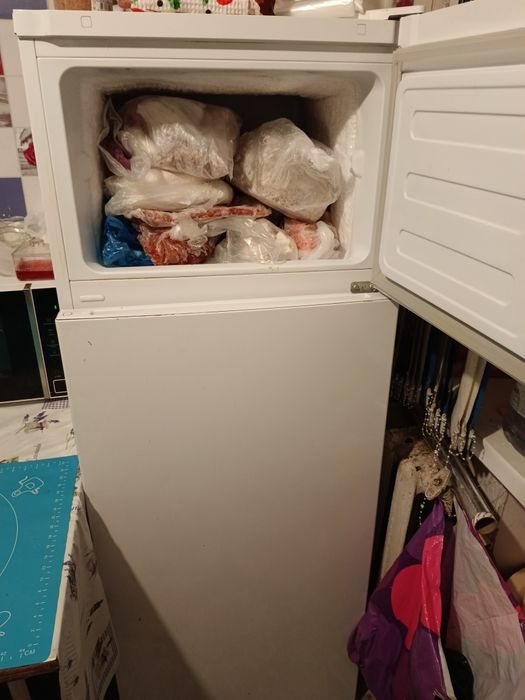 Продается холодильник