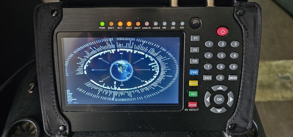 aparat tester profesional de măsură pentru semnal TV digital
