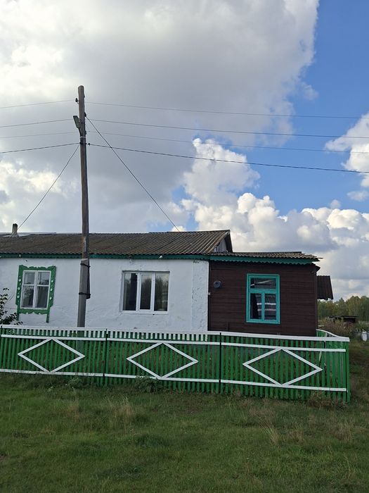 Продам дом село Комаровка