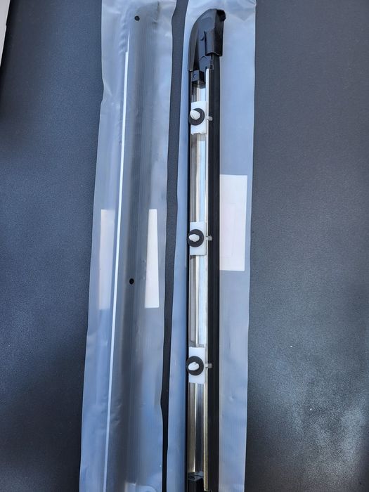 Молдинг под форточку Lexus GX 470