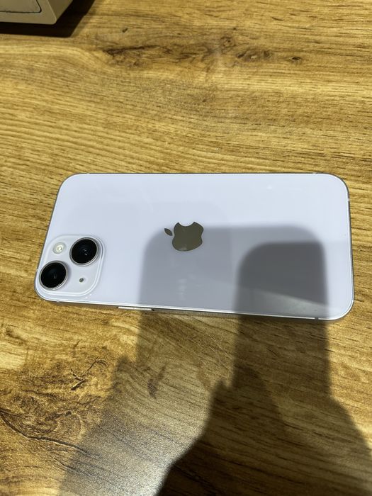 Iphone 14, сиреневый.