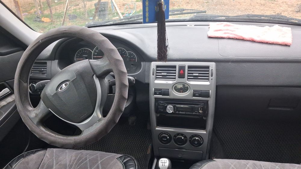 Приора 2013 срочно