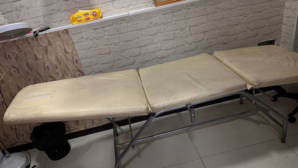 Продается кушетка б/у