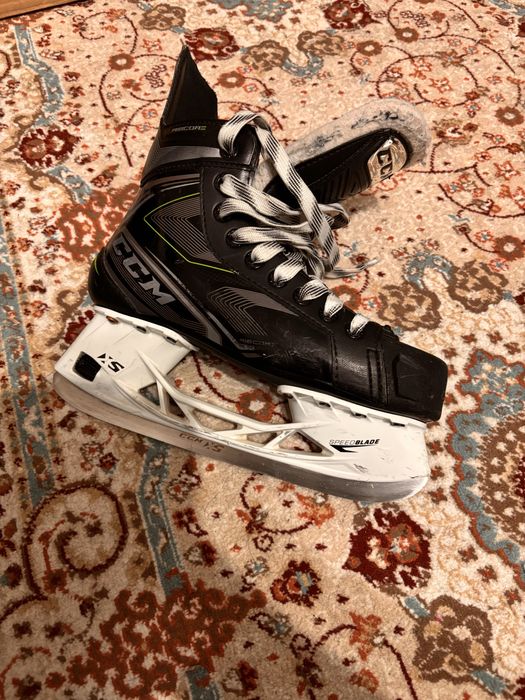 продам коньки ссм