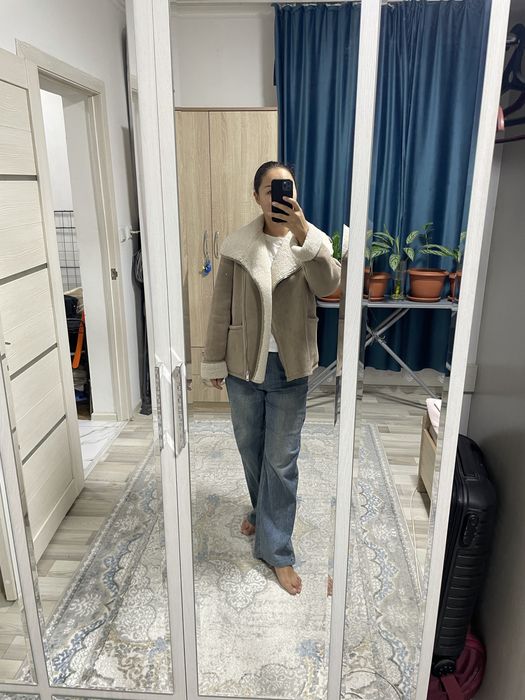 Дубленка новая бежевая