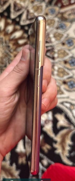 Samsung S21 5G sotiladi, holato juda zor aybi yuq ayol kishi ishlatgan