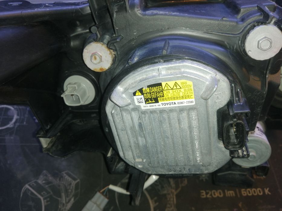 Фара тойота камри 50 Европа