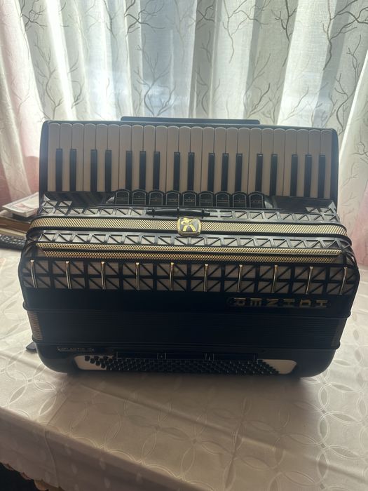 Vand acordion hohner atlantic 3