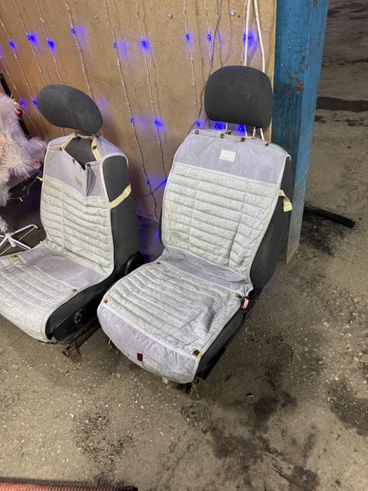 Продам сиденья на ниву.  От иномарки.