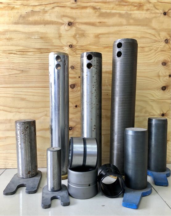 Втулки,пальцы на ковш