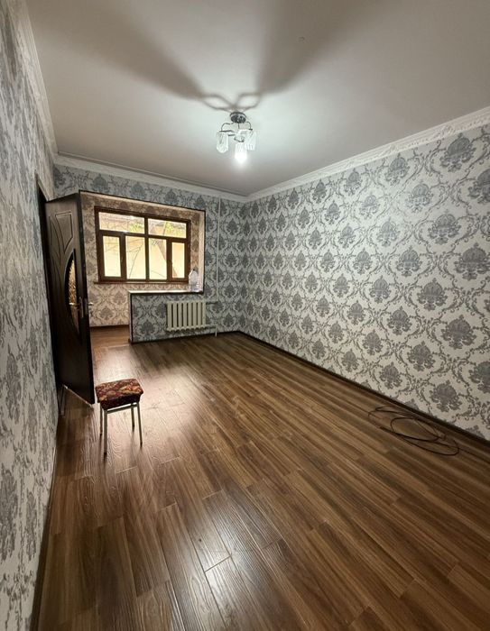 Чиланзар 11 срочно продаётся квартира 2/2/4.Ипотека