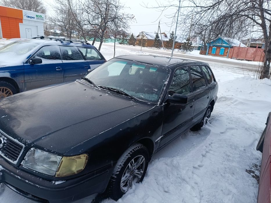 Продам автомобиль Ауди 100(Audi)