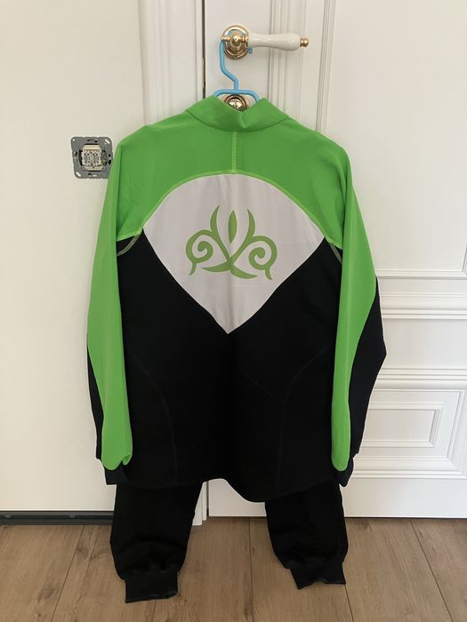 Продается форма НИШ д/девочки