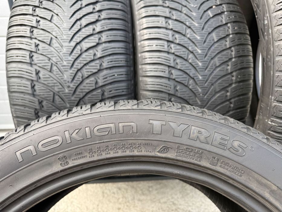 Anvelopa iarna 275/45 R21 – 315/40 R21 Hankook Winter I Cept EVO 3 X, Nokian WR SUV 4