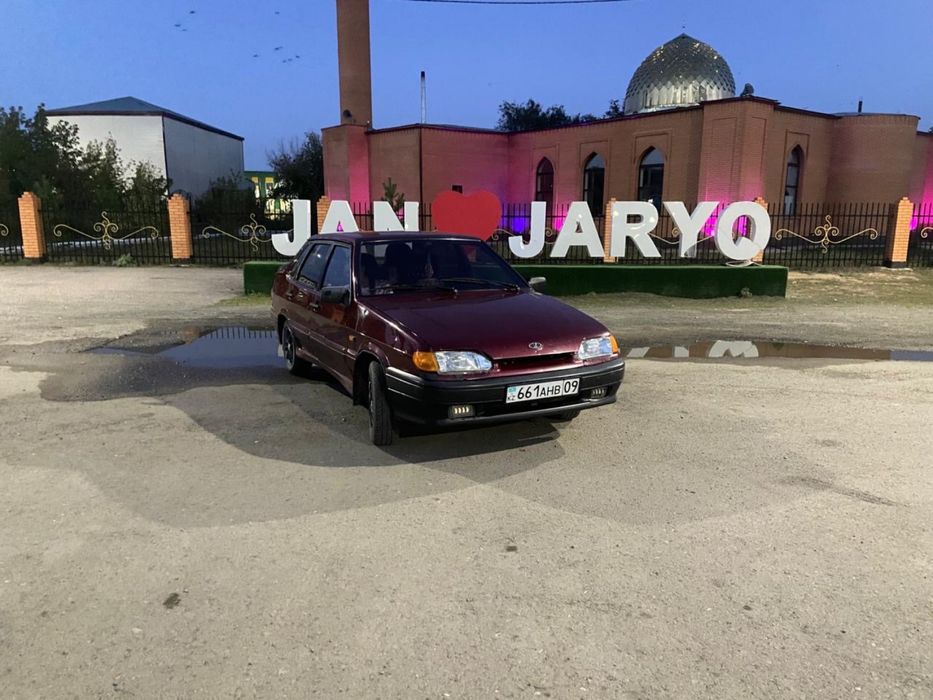 Продам машину ваз 2115