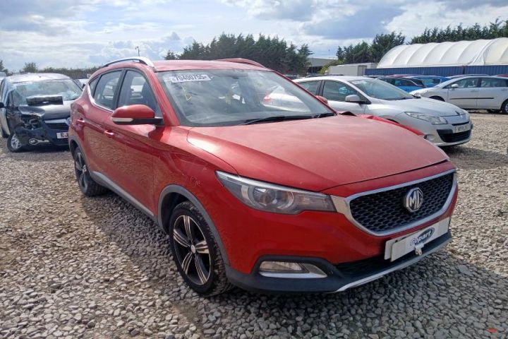 Dezmembrez MG ZS 2