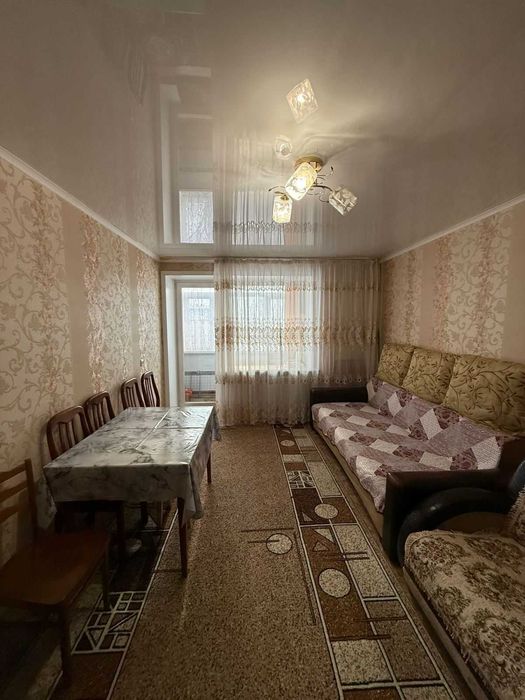 Продаю 1 комн квартиру район ТД Пирамида НА 3 ЭТАЖЕ!!!