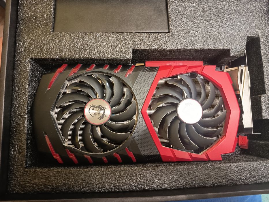 MSI Radeon RX 470 Gaming X 8GB – Cutie originală, Pasta schimbată, Impecabilă