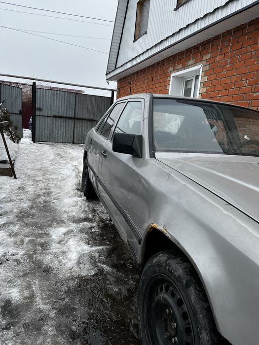 Мерседес 124 Е300