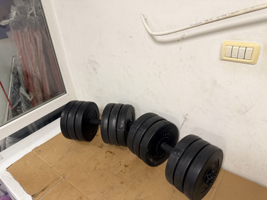 Gantere reglabile set 60 kg noi, 30 kg+30 kg=60 kg, pret promo 350 lei