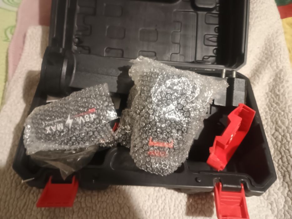 Fierăstrău electric