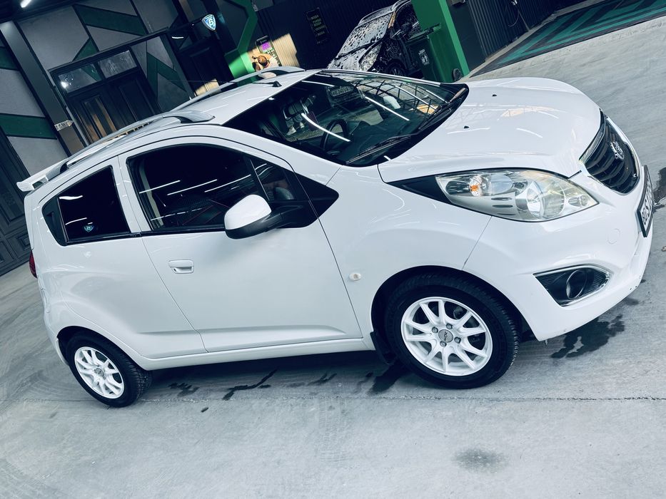 Chevrolet Spark 2015 — 3