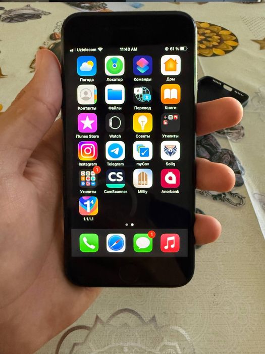 Iphone 7 32 GB qora