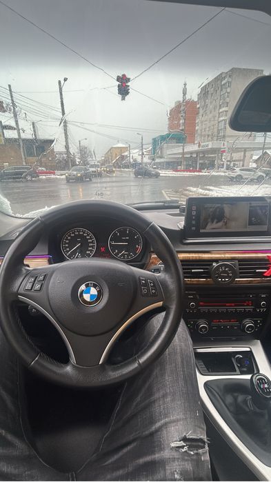 Bmw e 90 2011 facelift