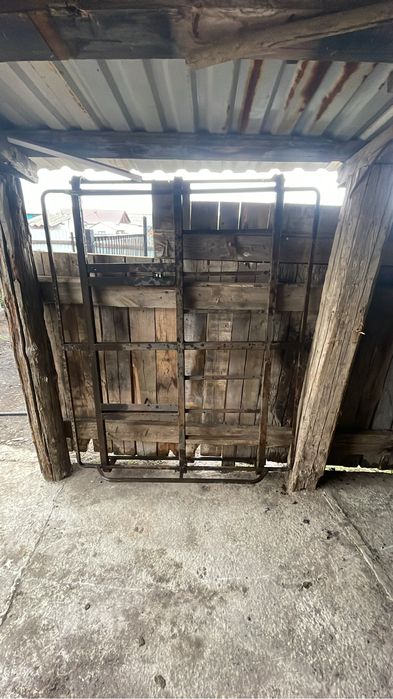 Продам багажник на уаз