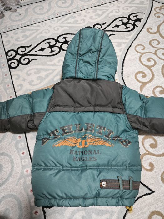 Продам зимнею куртку со штанами