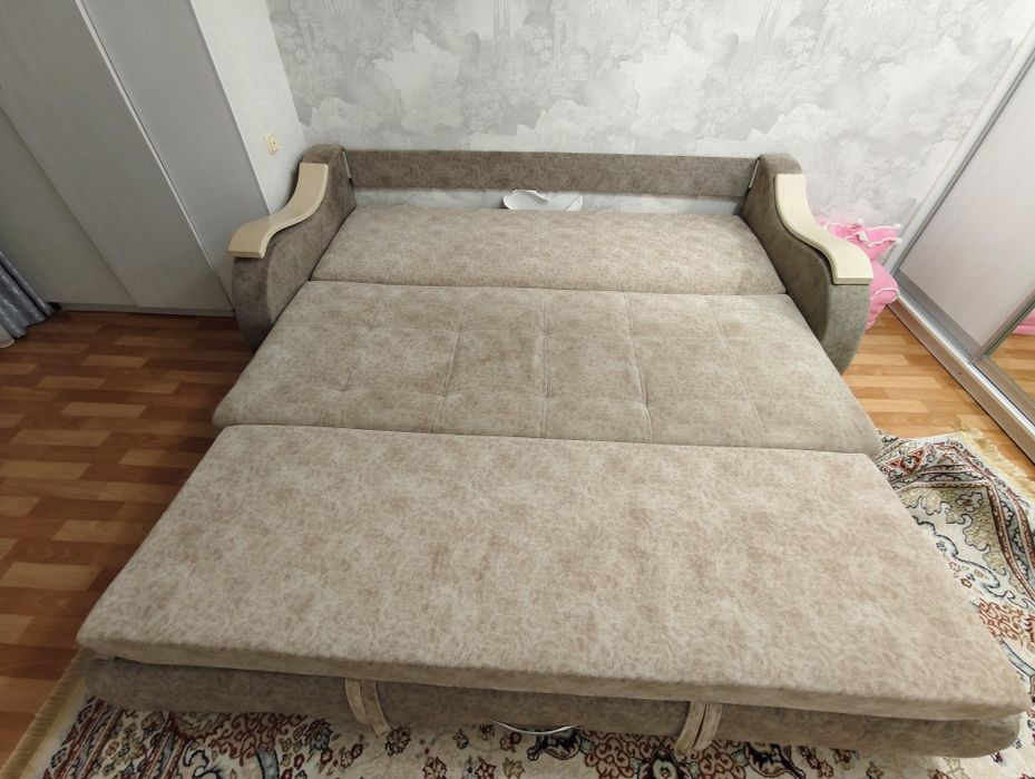 Продам диван,в отличном состоянии! Б/у