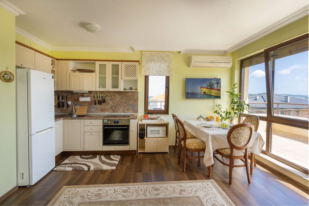 Целогодишен наем 20 мин от Бургас, гледка море с  паркомясто 1100лв